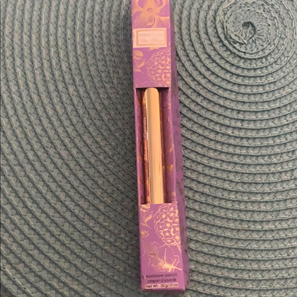 Winky Lux Universal Eyebrow Pencil